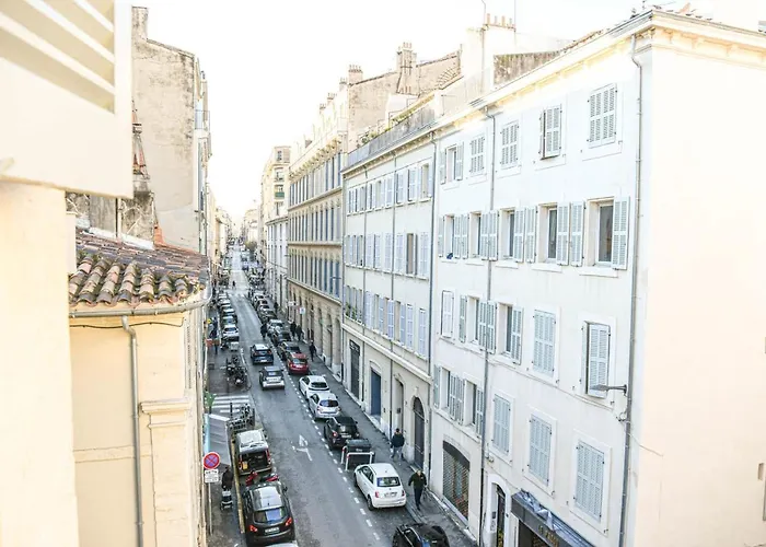 Grand Appartement 2 Chambres Avec Vue Vieux-Port